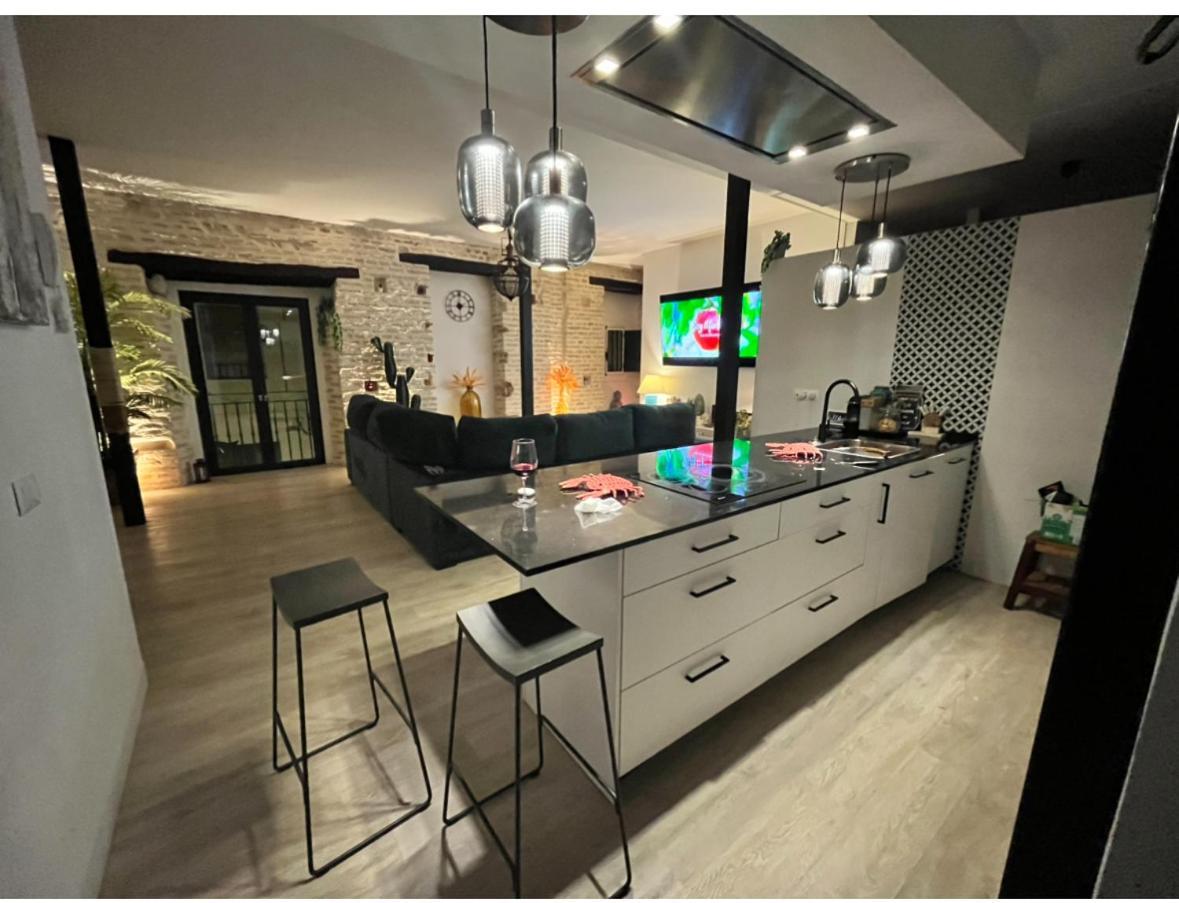 Casa Duque Compartida Familiar 1-Habitacion Con Bano Propio Sevilla Kültér fotó