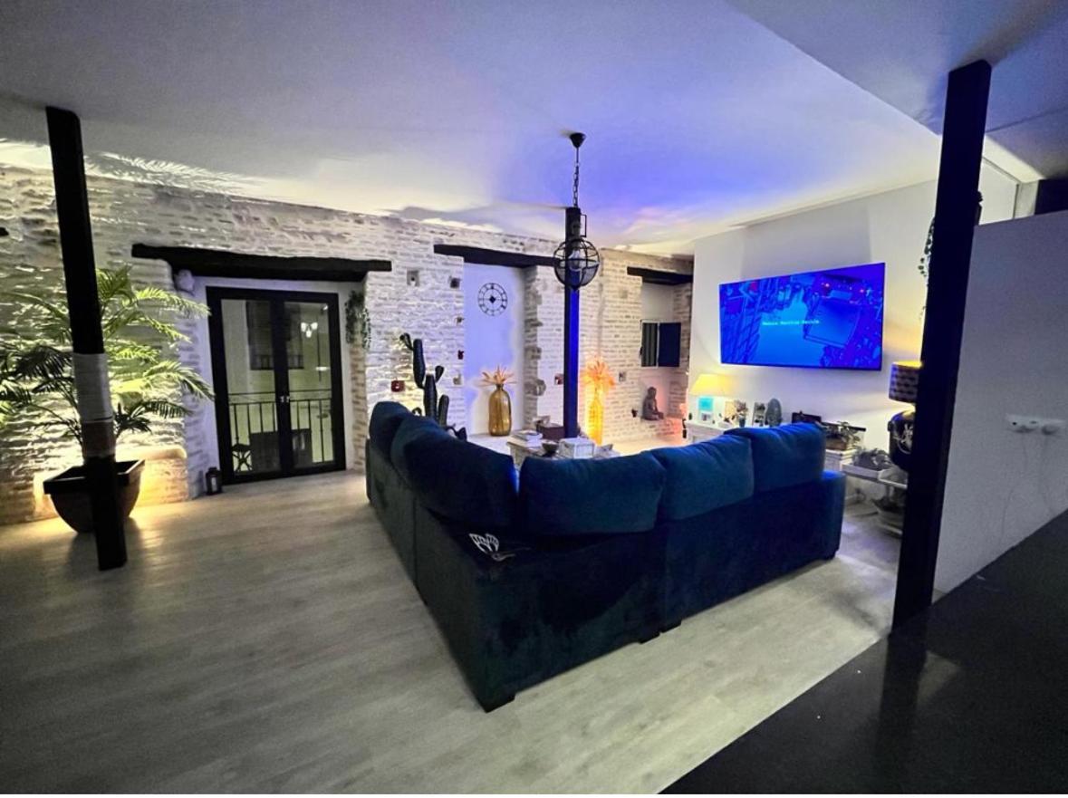 Casa Duque Compartida Familiar 1-Habitacion Con Bano Propio Sevilla Kültér fotó