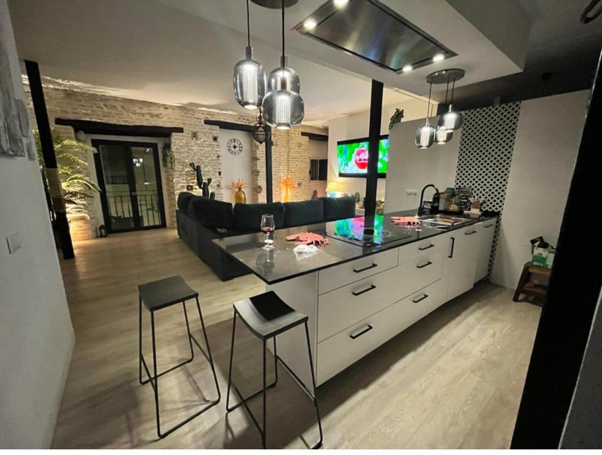 Casa Duque Compartida Familiar 1-Habitacion Con Bano Propio Sevilla Kültér fotó