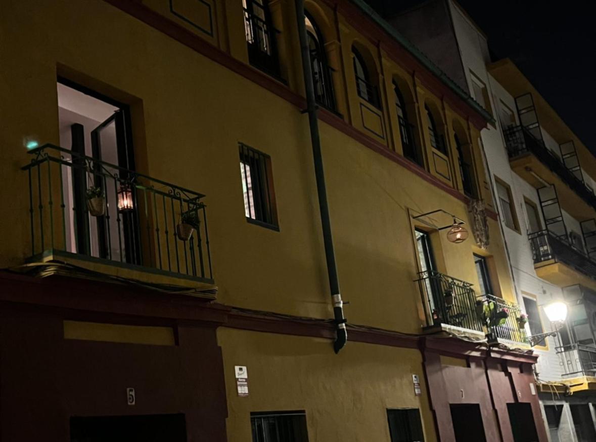 Casa Duque Compartida Familiar 1-Habitacion Con Bano Propio Sevilla Kültér fotó