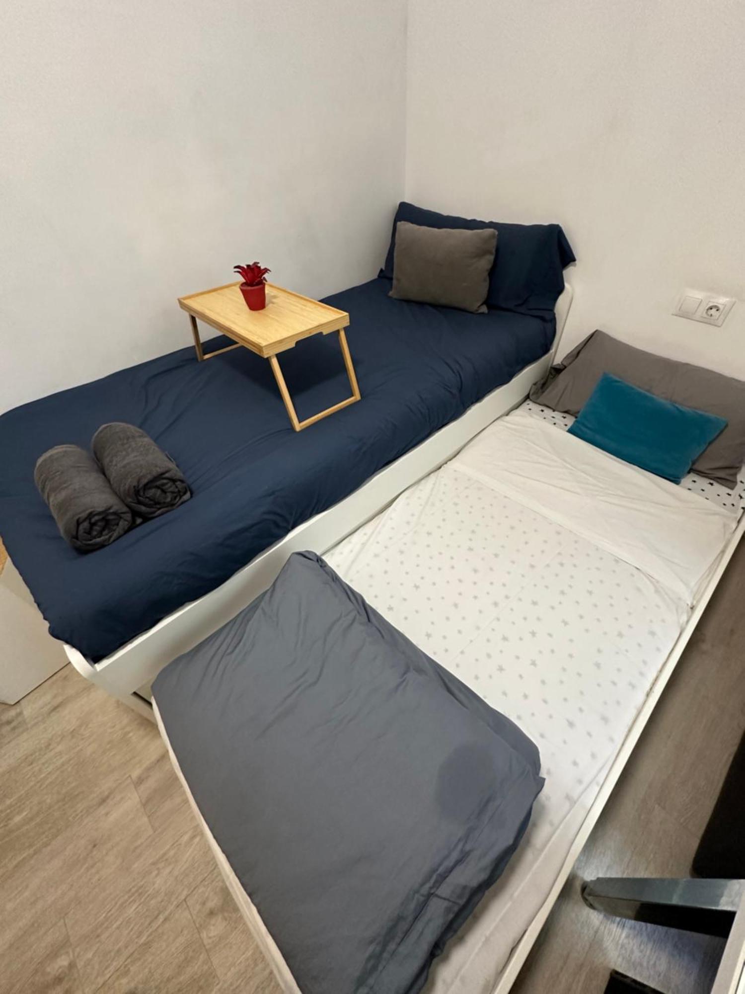Casa Duque Compartida Familiar 1-Habitacion Con Bano Propio Sevilla Kültér fotó