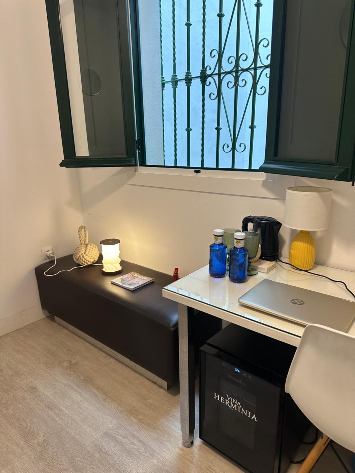 Casa Duque Compartida Familiar 1-Habitacion Con Bano Propio Sevilla Kültér fotó